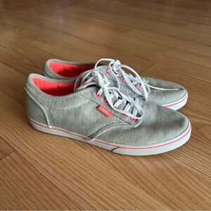 Vans Off the Wall Gray Coral Soft Padded Shoes Women’s 7.5